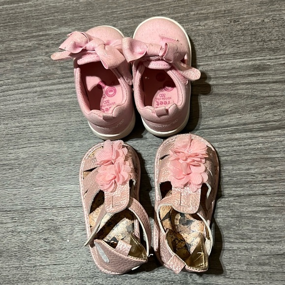 Stride Rite 360 Sneaker & Pink Sandal Toddler Girl Size 5M Shoe Bundle of 2 - Picture 2 of 6